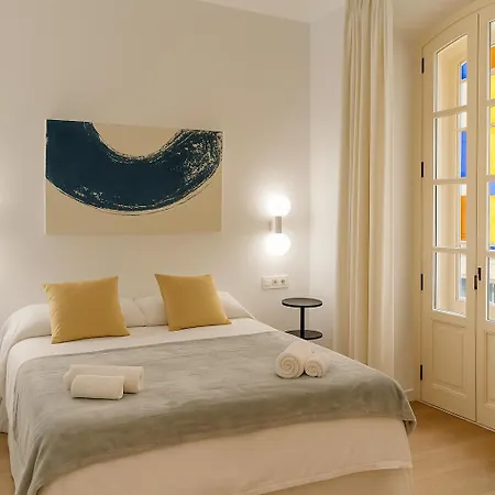 Mosquera Palace Msuites Apartament Malaga